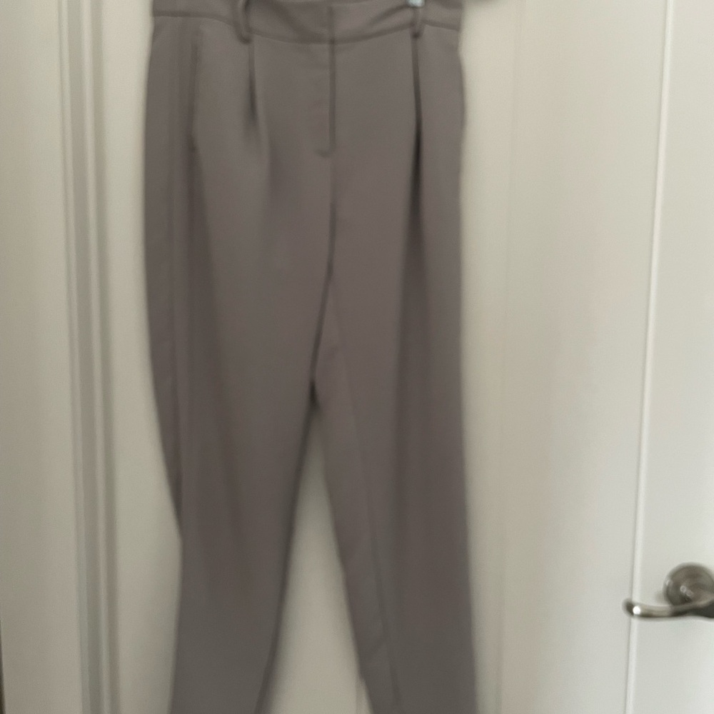 RW&CO. Classic Gray Women's Trousers
